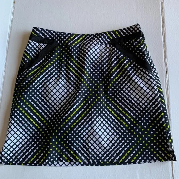 EP Pro Black/White/Lime Green Geometric Golf Skort Size 6 - Picture 3 of 9